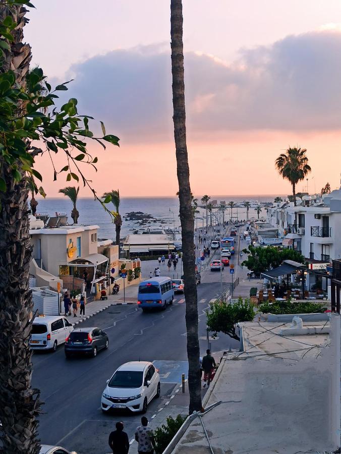 Dionysos Central Paphos Bagian luar foto