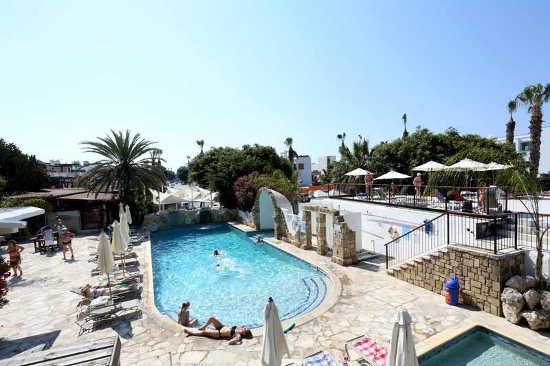 Dionysos Central Paphos Bagian luar foto